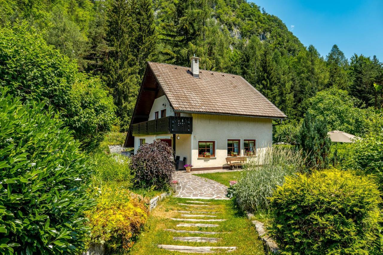 Hisa Nasproti Sonca Villa ครานสกา โกรา ภายนอก รูปภาพ